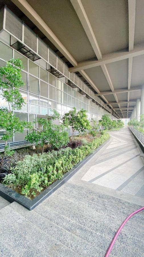 Cozy And Classy Studio Across Airport Terminal 3 Pasay Eksteriør billede