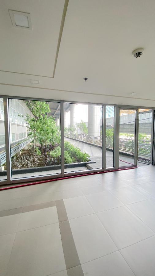Cozy And Classy Studio Across Airport Terminal 3 Pasay Eksteriør billede